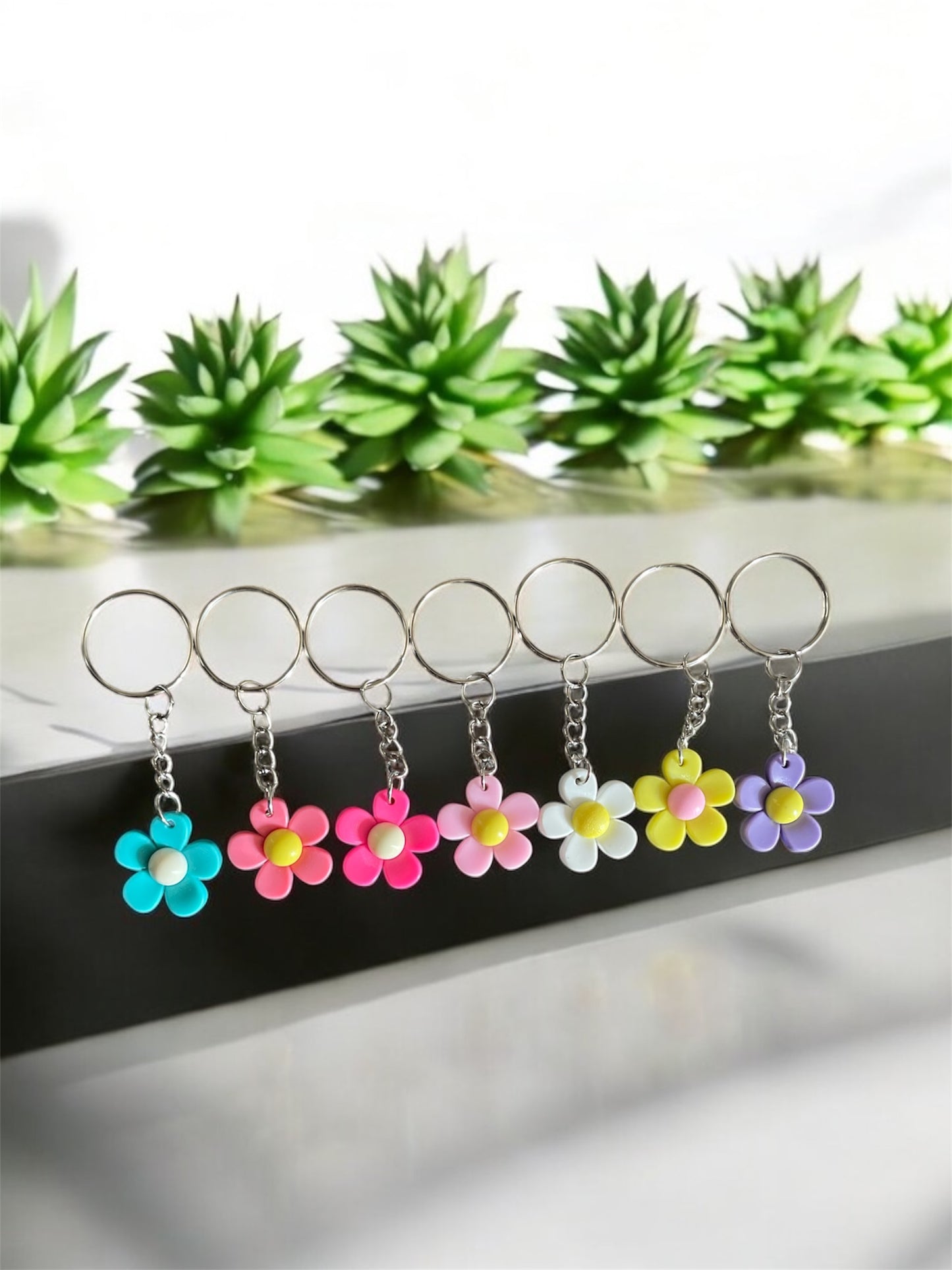 🌸 Porte-Clés Fleur Colorée – L’Accessoire Trop Mignon à Emporter Partout !