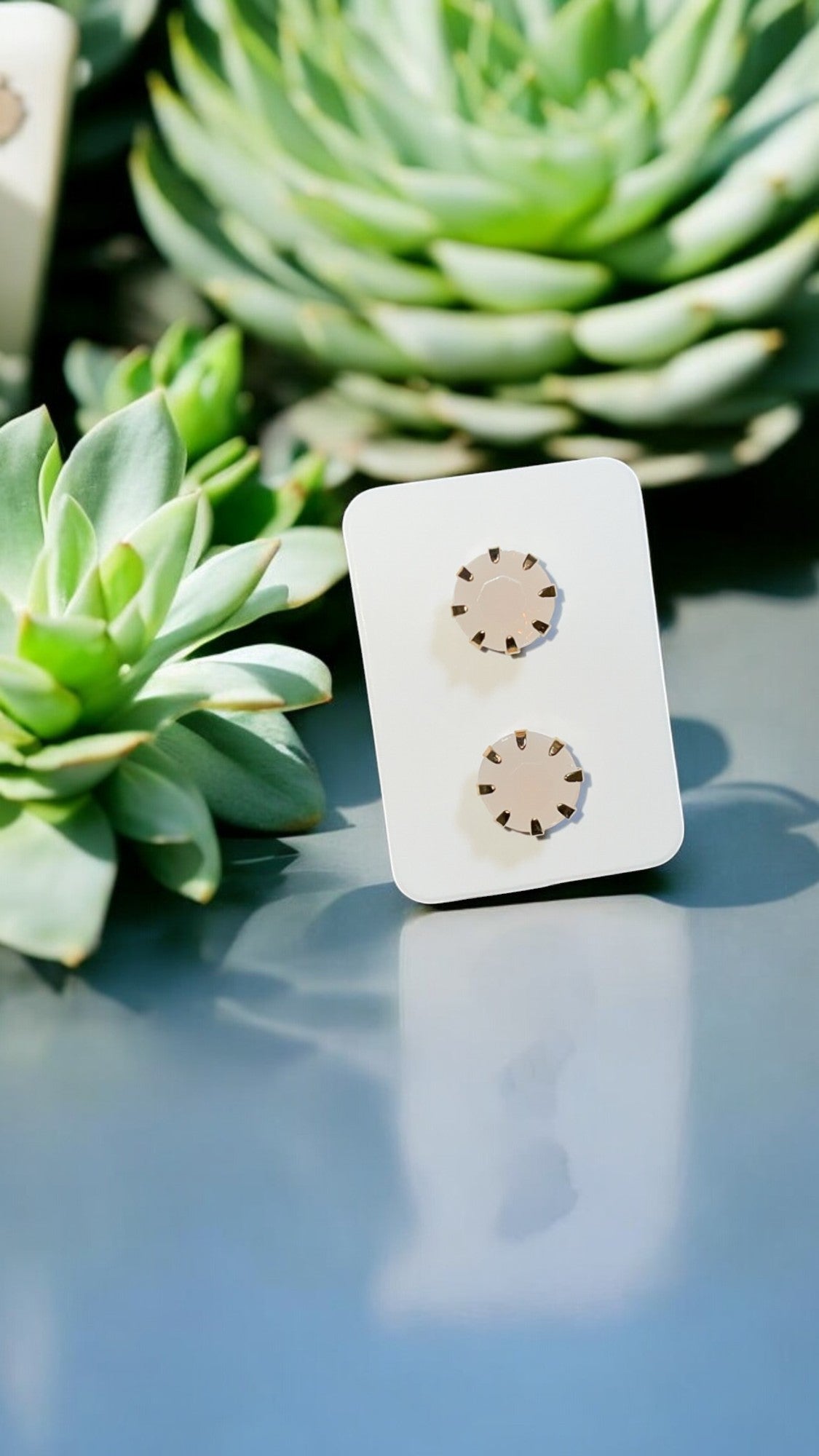 Boucles d’oreilles simple – Élégance minimaliste