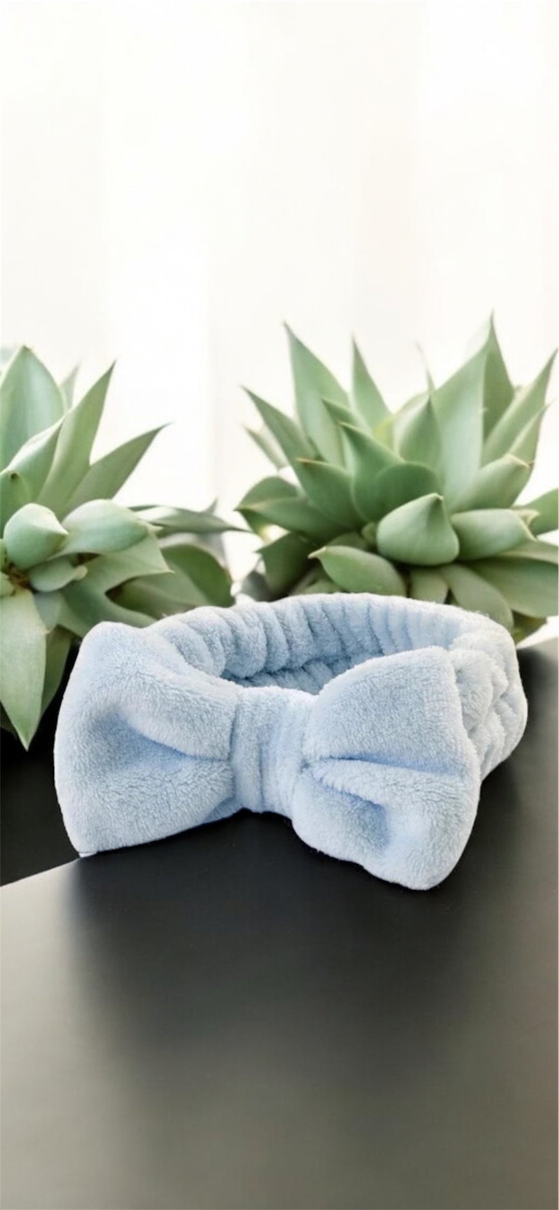 Bandeau de soin doux avec nœud – L’allié cocooning de votre routine beauté 🧖♀️✨