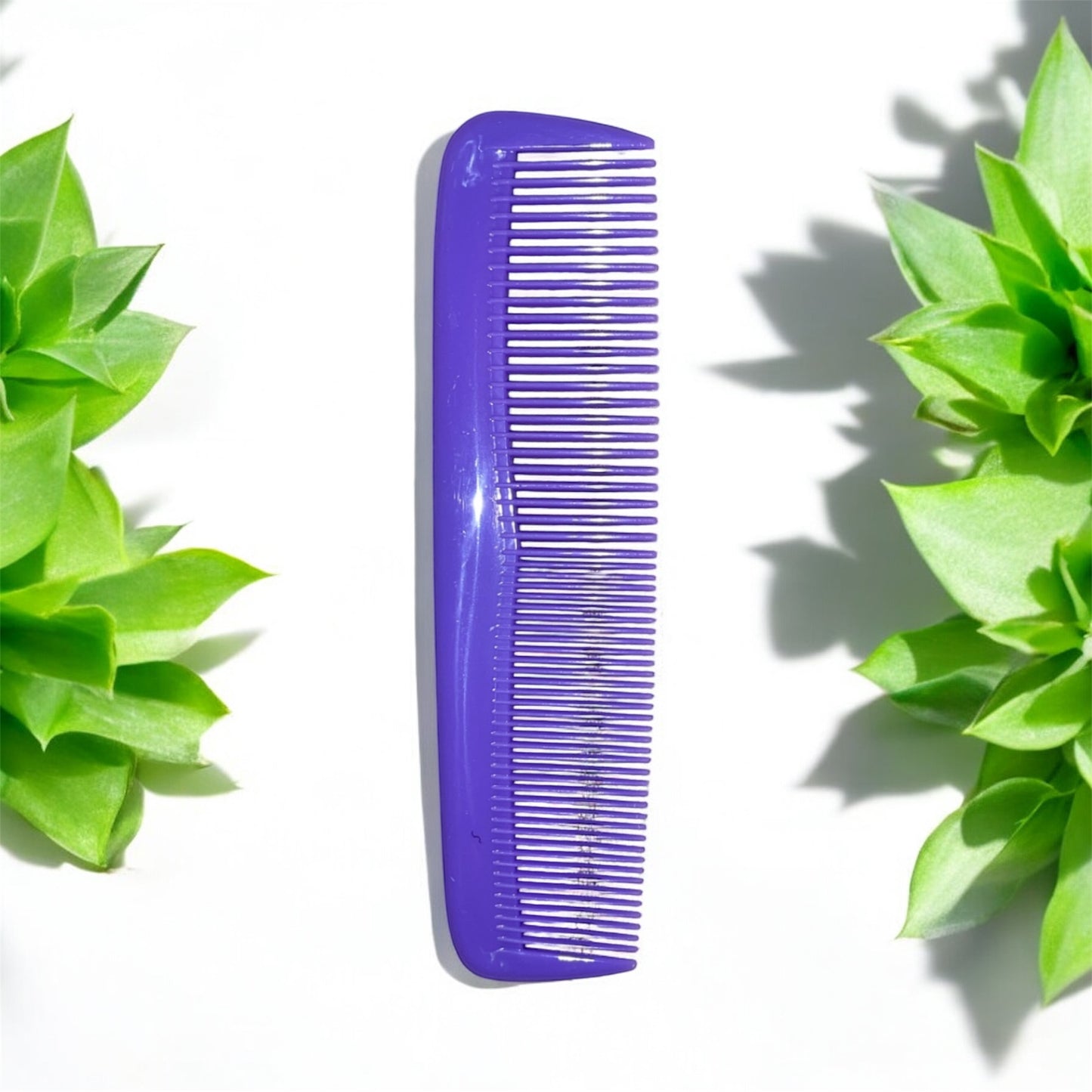 🧼 Peigne Coloré Antistatique – Léger & Pratique