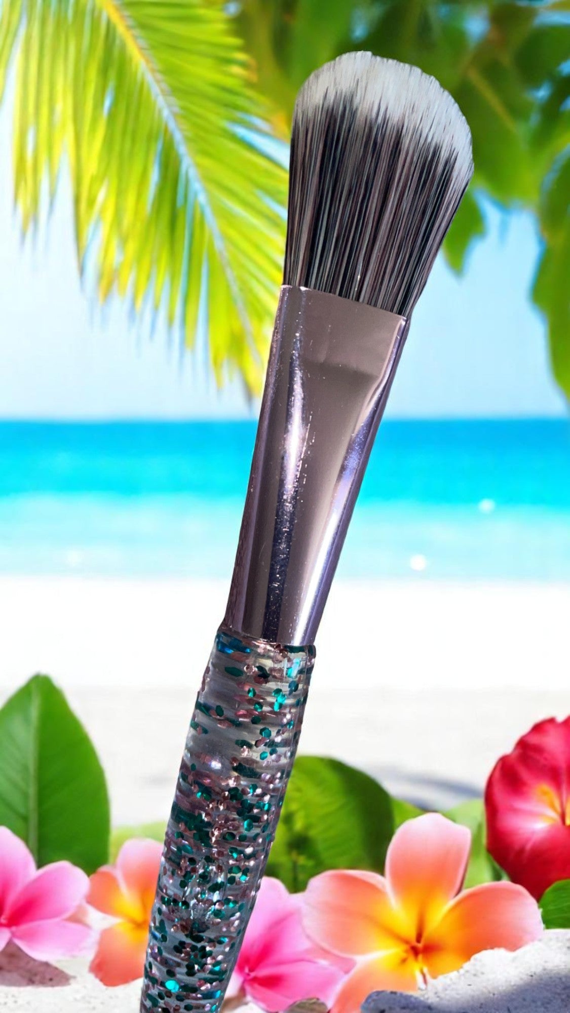 Pinceau de maquillage à paillette pour fond de teint – Brillance & Précision