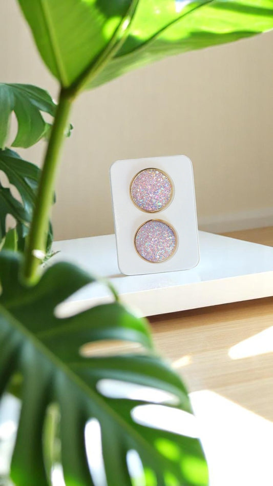 Boucles d’oreilles simple – Élégance minimaliste