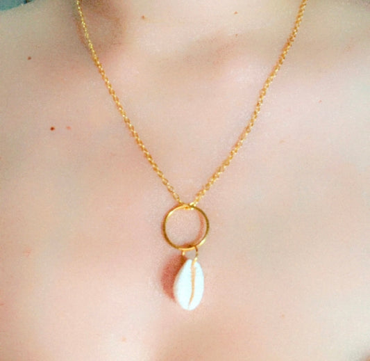 ✨ Collier “Éclat Marin”