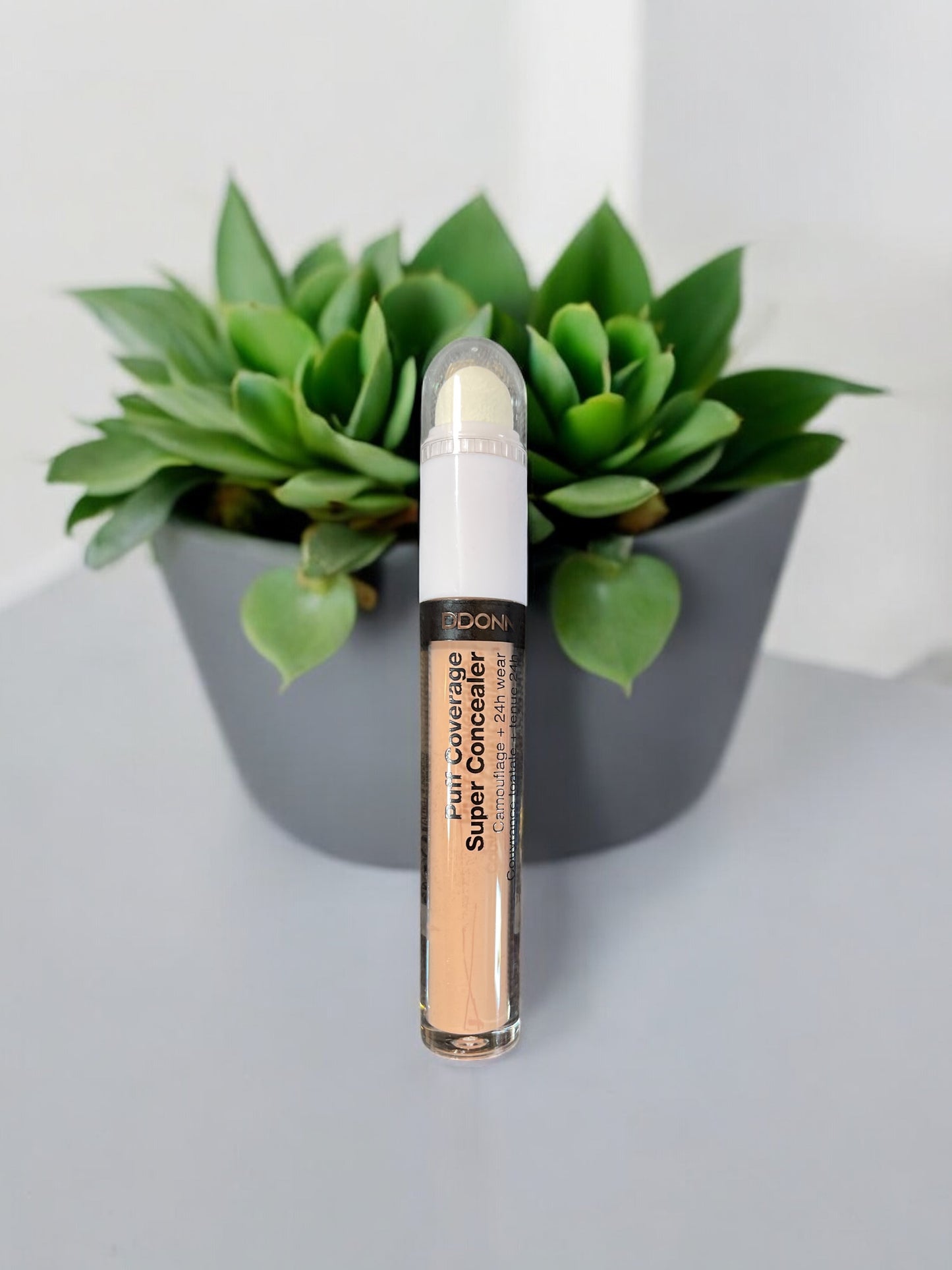 ✨ DDONNA – Puff Coverage Super Concealer